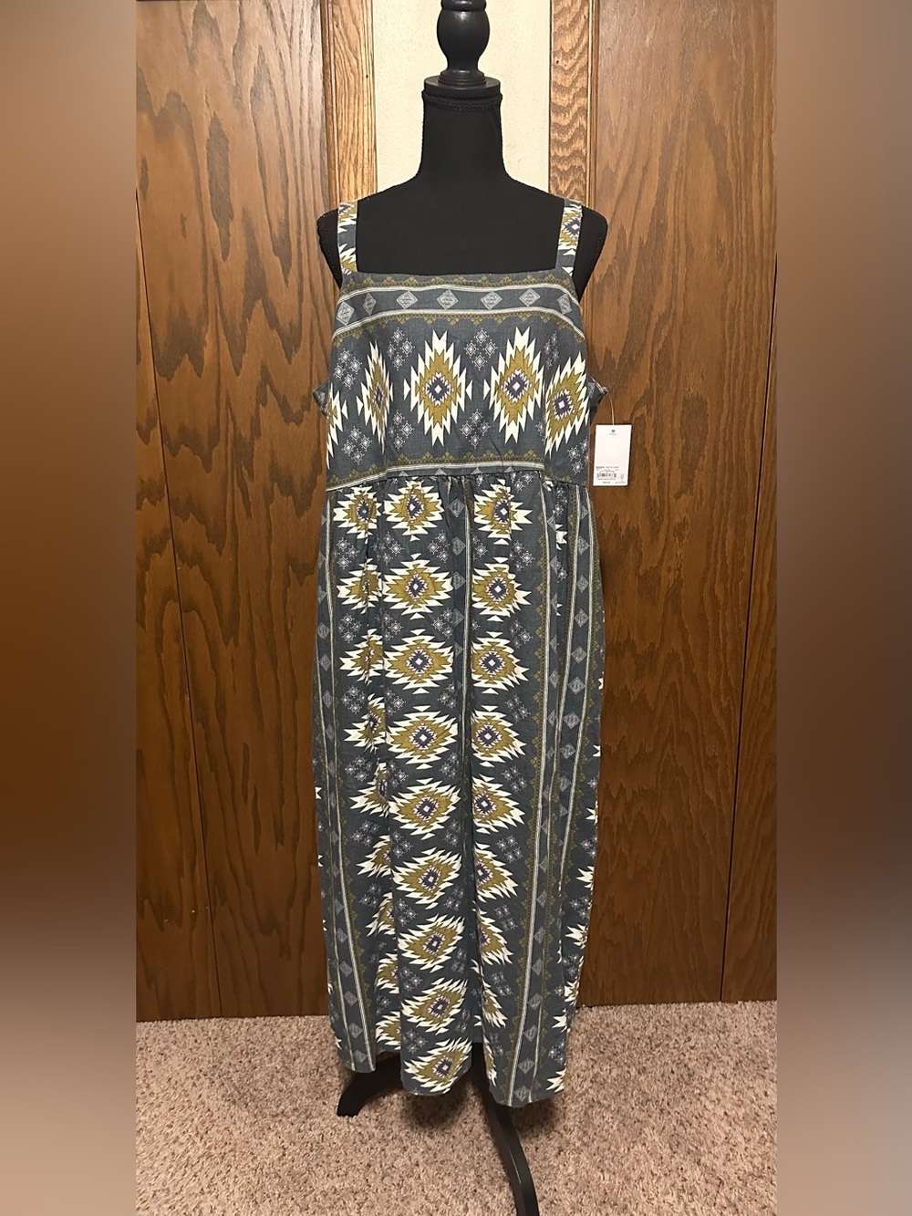 NWT Sonoma Linen Blend Midi Dress